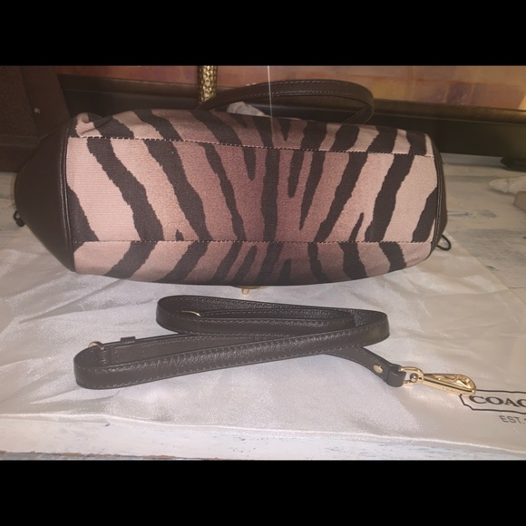 Coach zebra print satchel bag - Picture 3 of 8